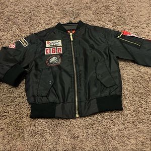 Boys 3T bomber jacket black with patches